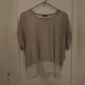 Woman’s Zara size large top